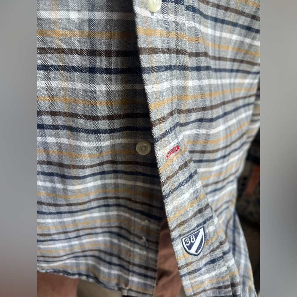 Cremieux classics medium COTTON button down - Picture 2 of 9